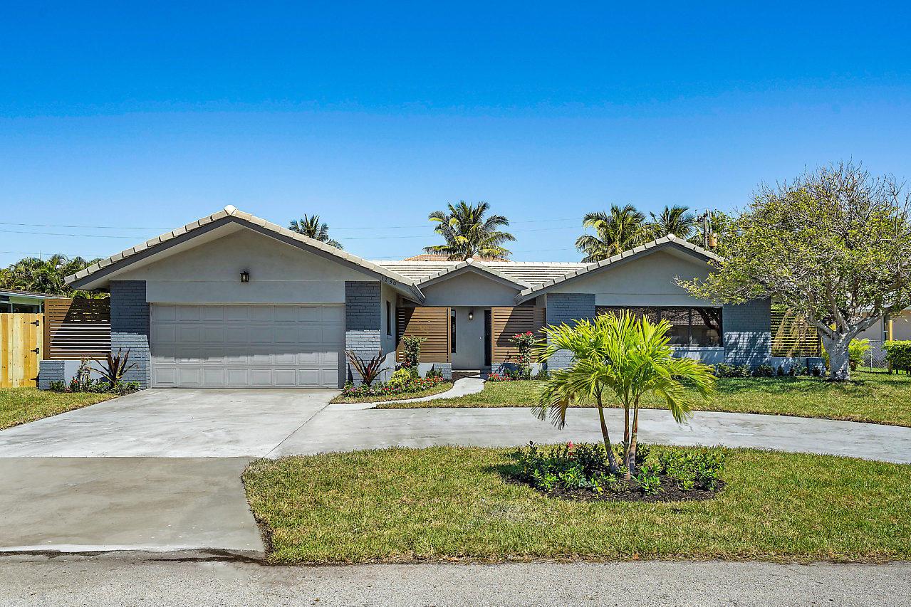 1230 Gulfstream Way - Photo 1
