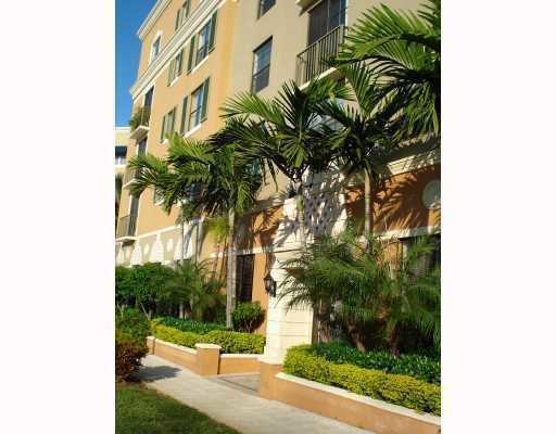 720 Sapodilla Avenue - Photo 1