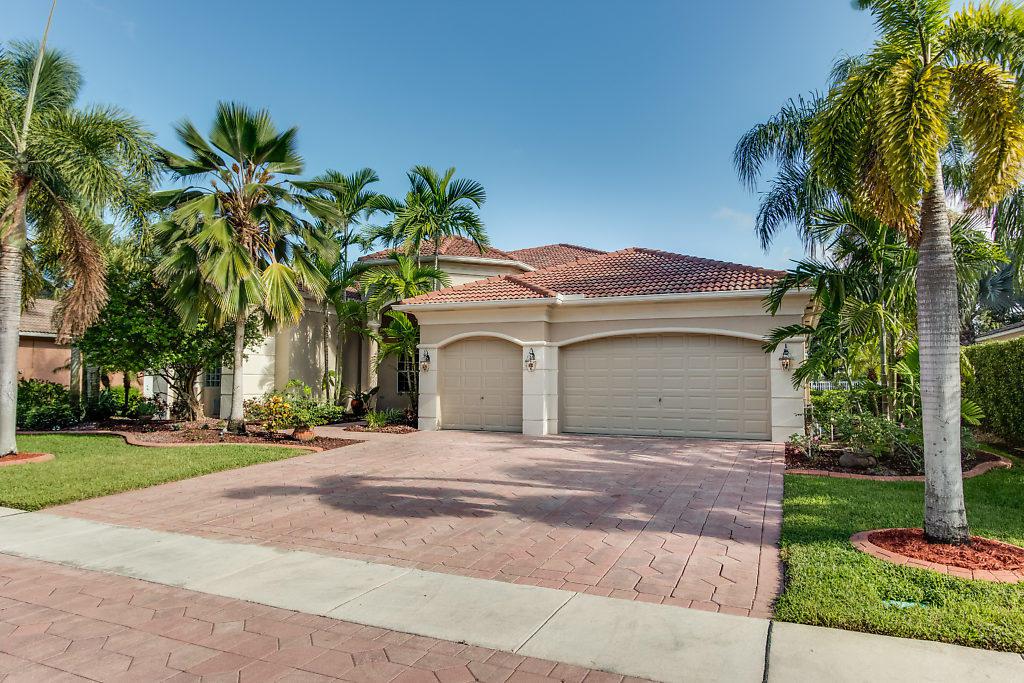 12425 Equine Lane - Photo 1