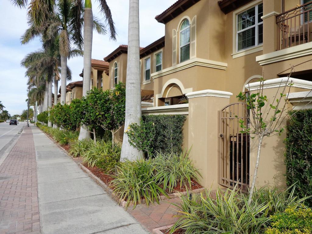 3120 Waterside Circle - Photo 1