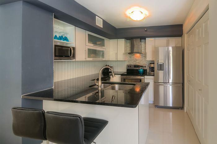 127 Yacht Club Way - Photo 1