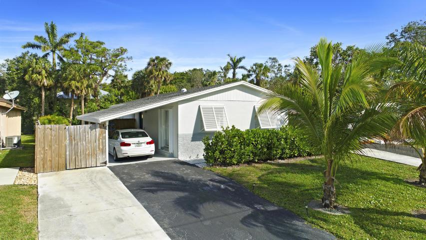 145 Seminole Avenue - Photo 1