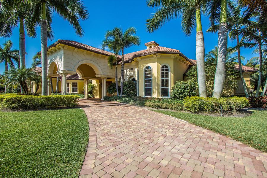 10065 Avenida Del Rio - Photo 1