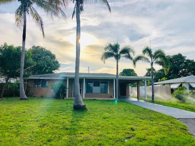 918 3rd Avenue - Photo 1