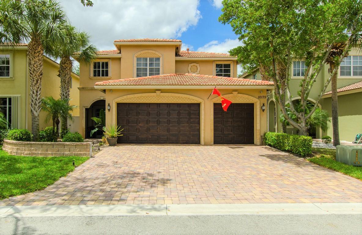 10175 Isle Wynd Court - Photo 1