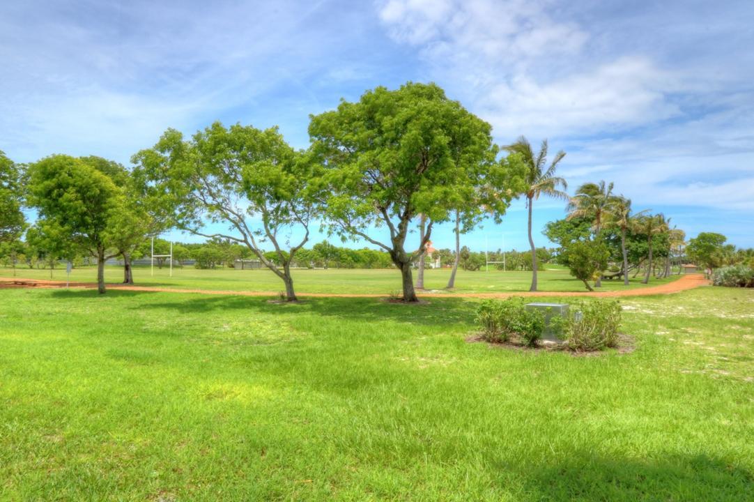 717 Us Highway 1 - Photo 1