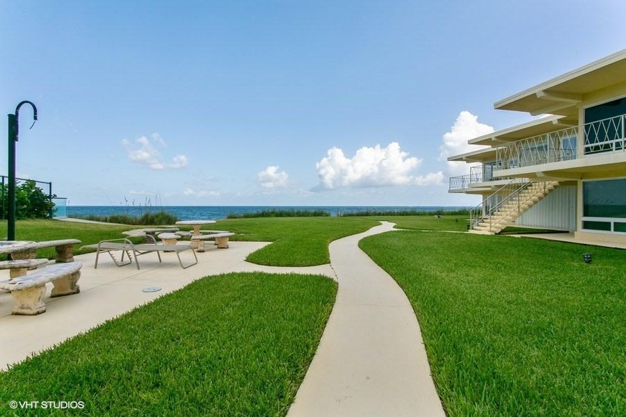 5060 Ocean Drive - Photo 1