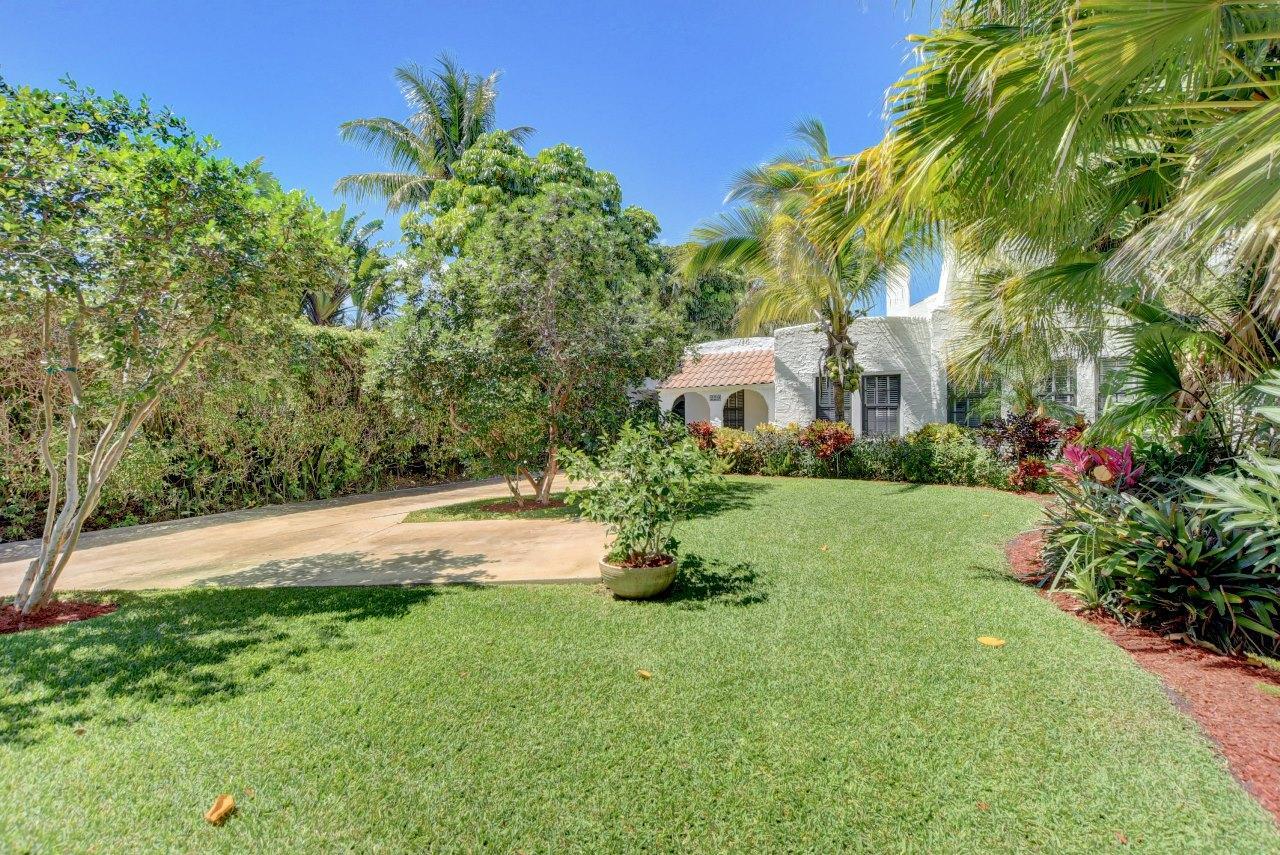 229 Plymouth Road - Photo 1