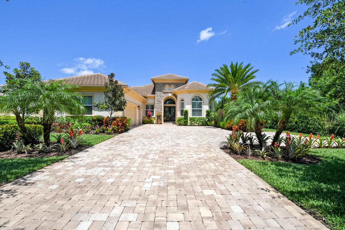 6251 Moss Ridge - Photo 1
