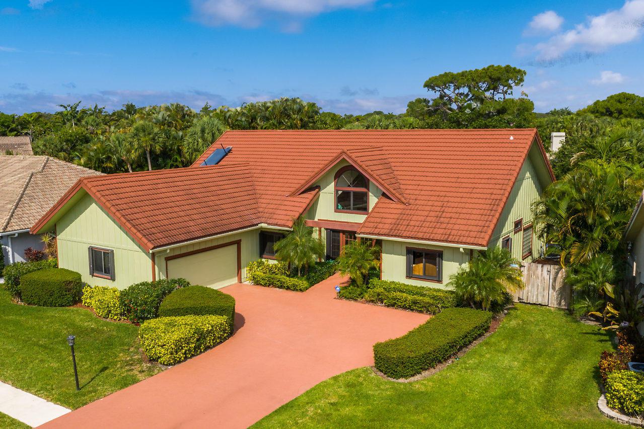 2733 Biarritz Drive - Photo 1