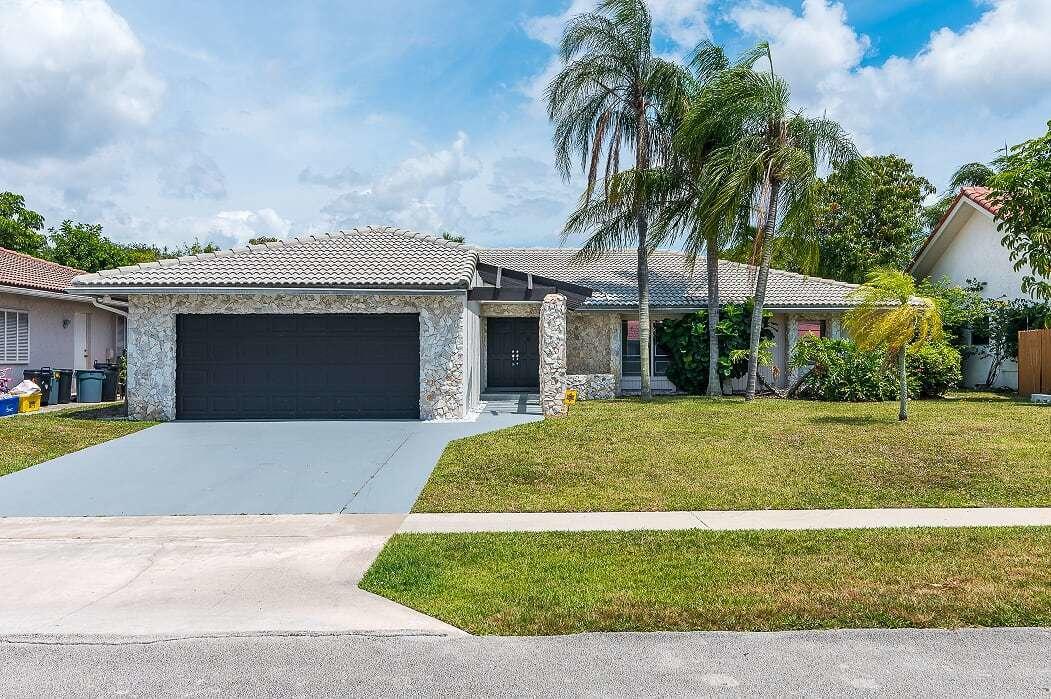 7167 San Sebastian Drive - Photo 1