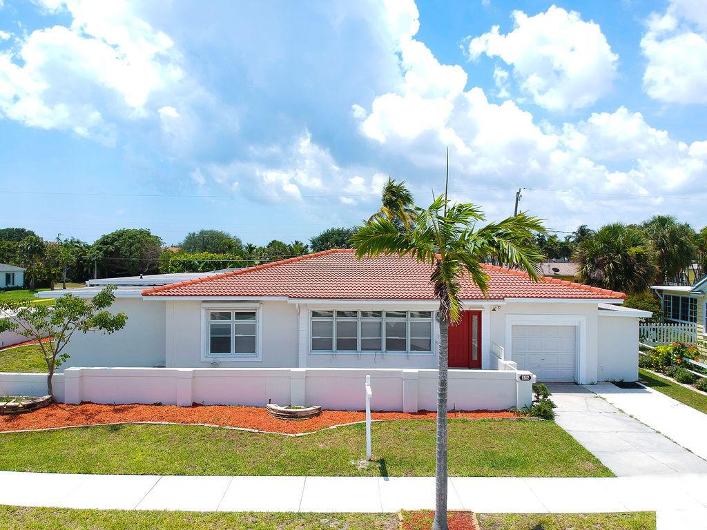 326 Palmetto Street - Photo 1