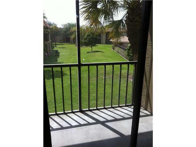 6736 Palmetto Circle - Photo 1