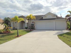 1042 Eckard Avenue - Photo 1