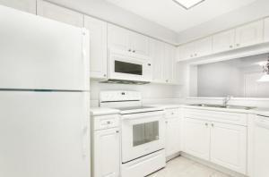 2725 Anzio Court - Photo 1