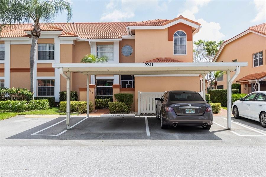9721 Shadybrook Drive - Photo 1