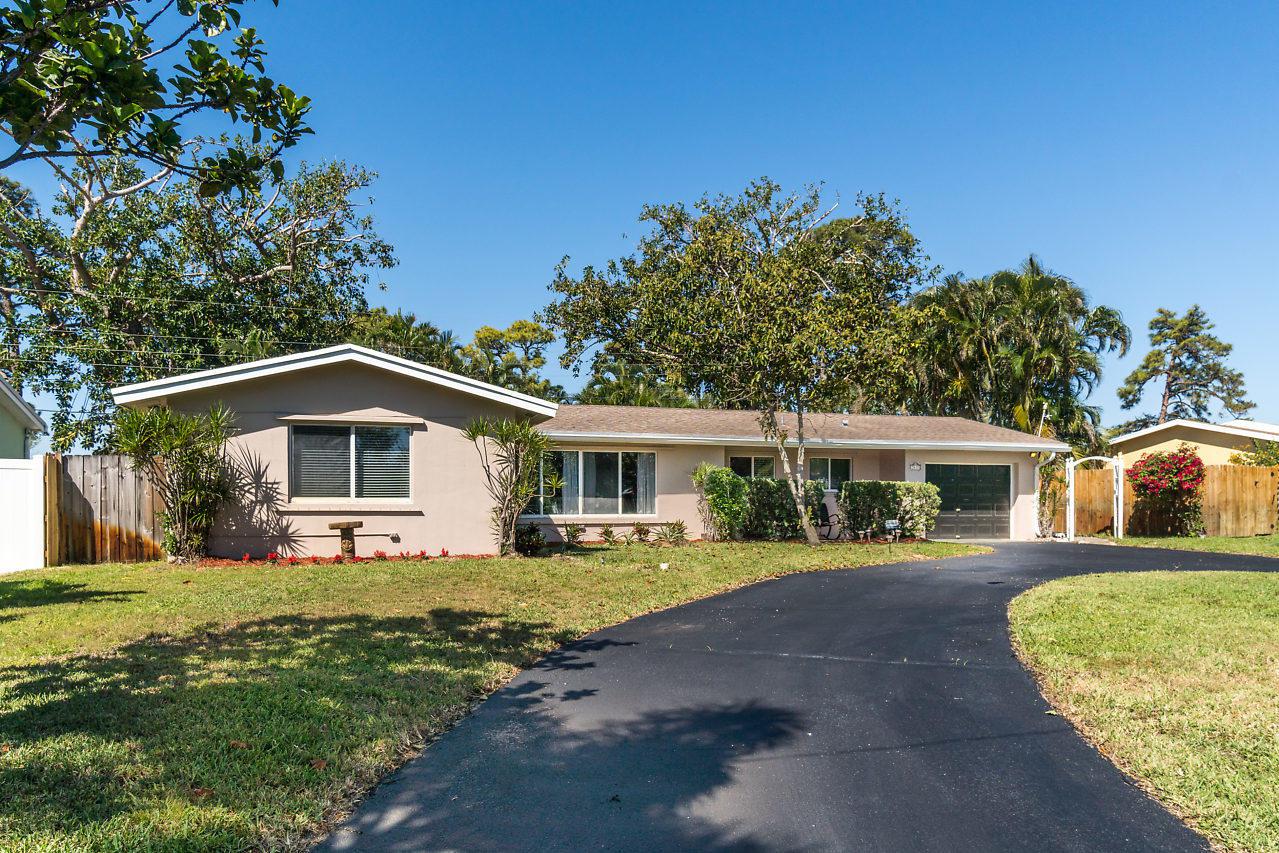 2635 8th Street - Photo 1