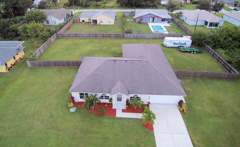 2062 Larchmont Lane - Photo 1