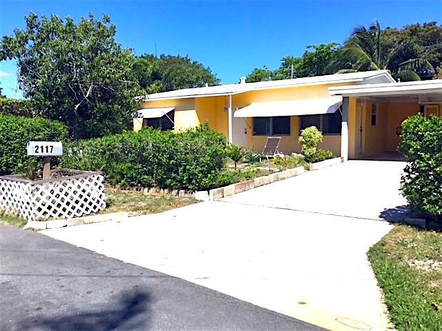 2117 4th Court - Photo 1