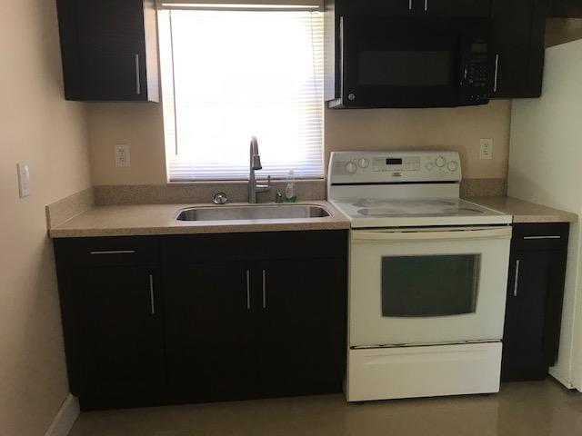 2457 Sunset Drive - Photo 1