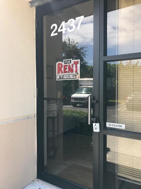2437 Quantum Boulevard - Photo 1