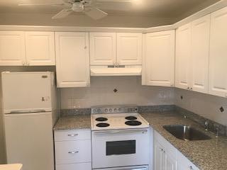 207 Valencia I - Photo 1