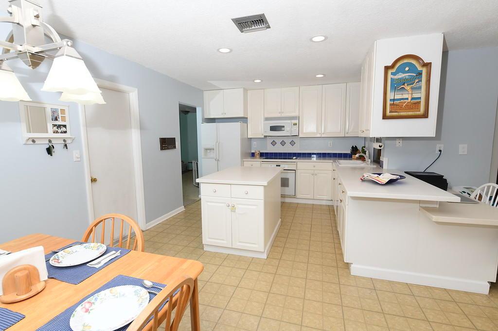 4694 Brandywine Drive - Photo 1