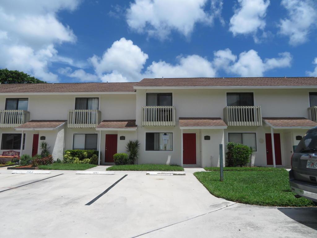 1101 Riverside Drive - Photo 1