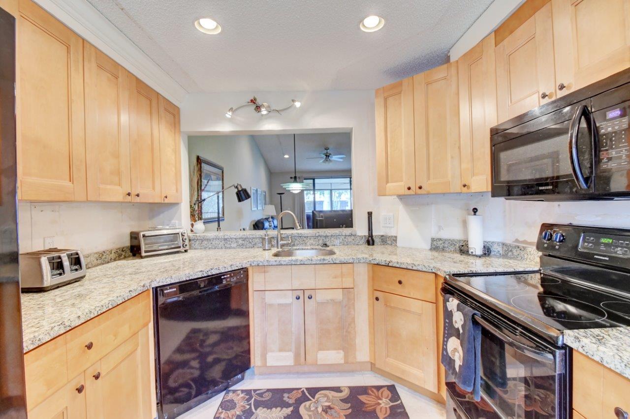 7521 Glendevon Lane - Photo 1