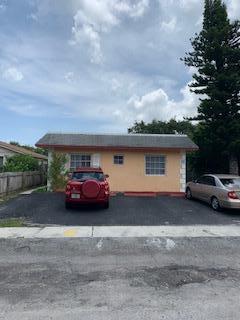 620 Mango Street - Photo 1