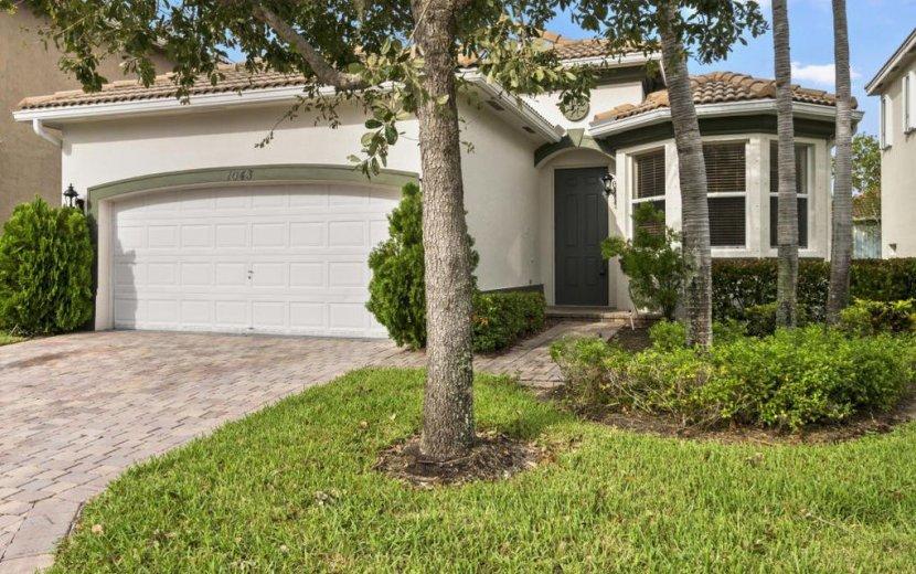 1043 Center Stone Lane - Photo 1