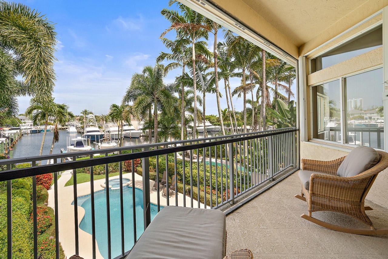 1436 Harbour Point Drive - Photo 1