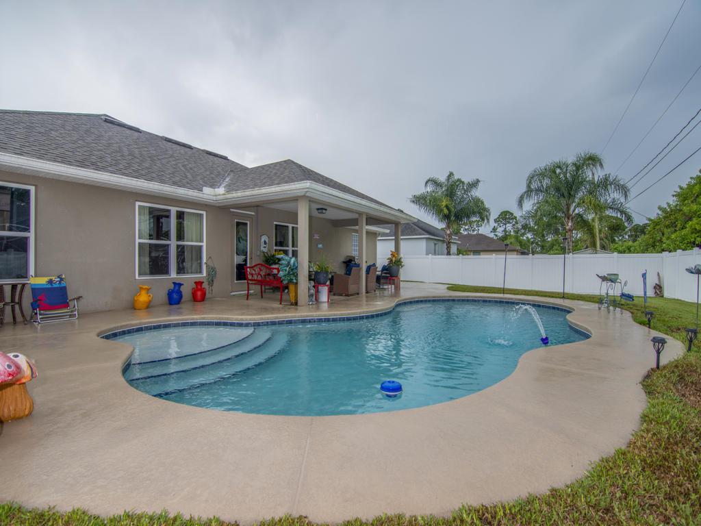 1762 Bonanza Street - Photo 1