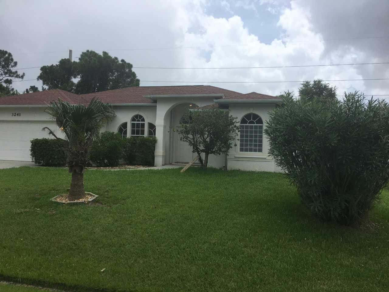 3241 Quay Street - Photo 1