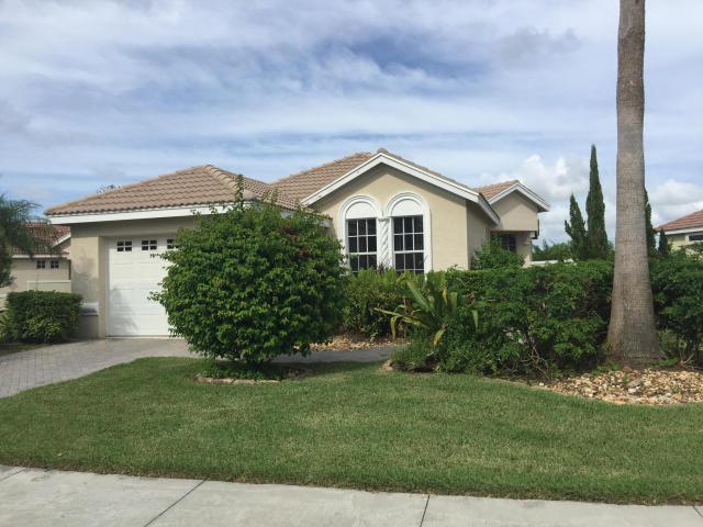 657 Treasure Cove - Photo 1