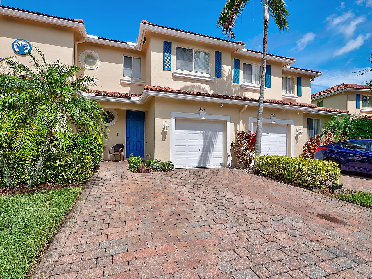 3117 Evergreen Circle - Photo 1