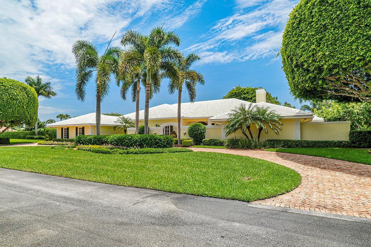 10834 Gleneagles Road - Photo 1