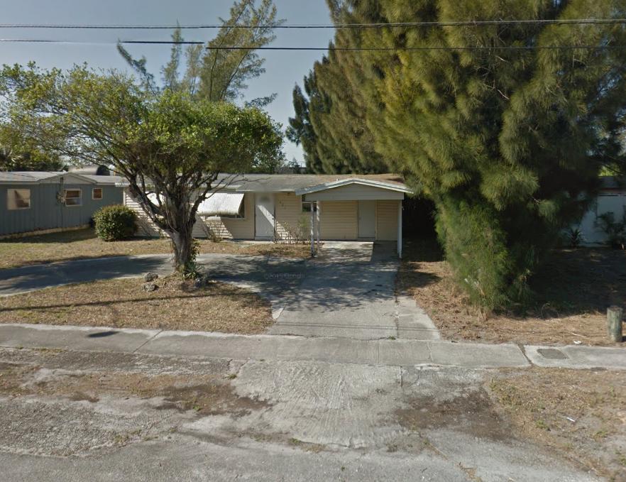 1601 Avenue H - Photo 1