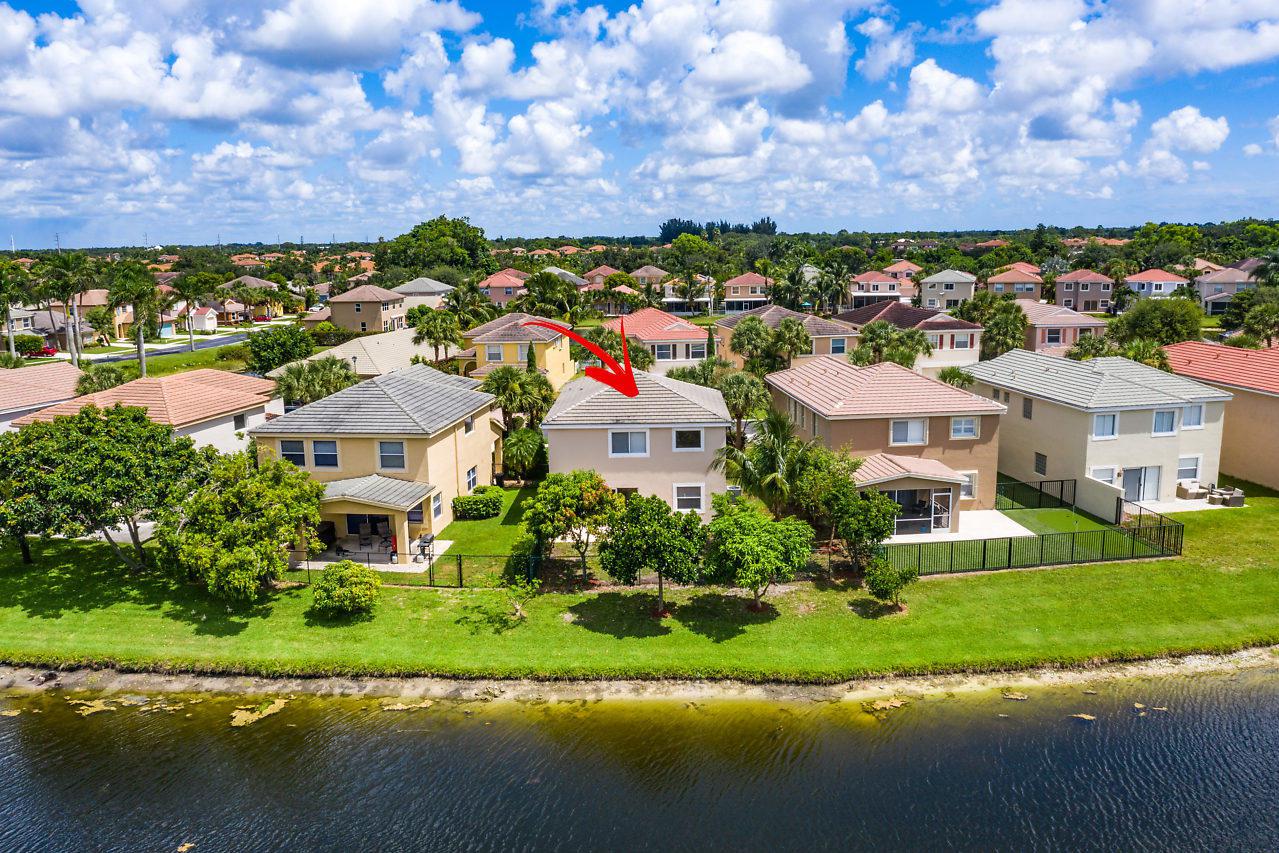 6158 Spring Isles Boulevard - Photo 1