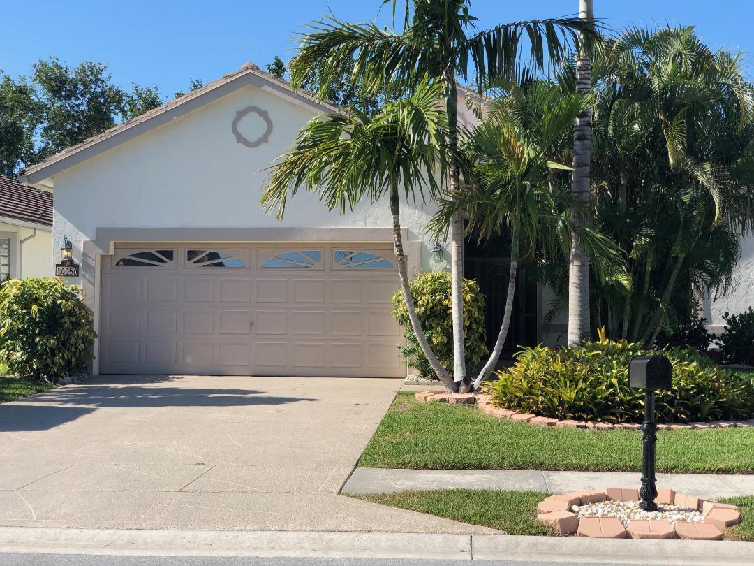 10050 Lexington Circle - Photo 1