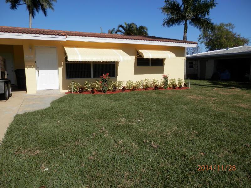 411 2nd Street - Photo 1