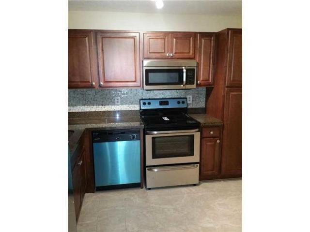 2539 49 Terrace - Photo 1