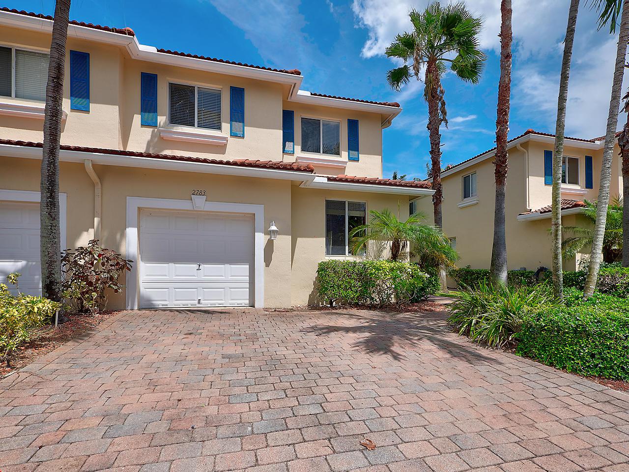 2783 Evergreen Circle - Photo 1
