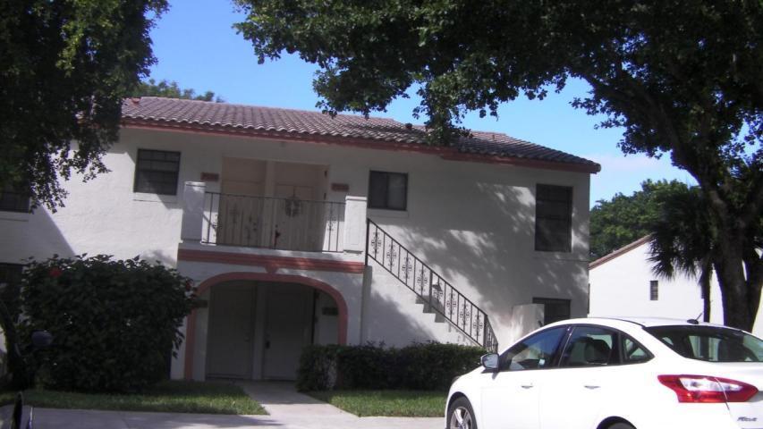 320 Olivewood Place - Photo 1