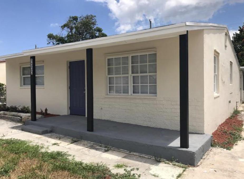 1333 24 Street - Photo 1