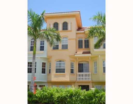 11776 Valencia Gardens Avenue - Photo 1