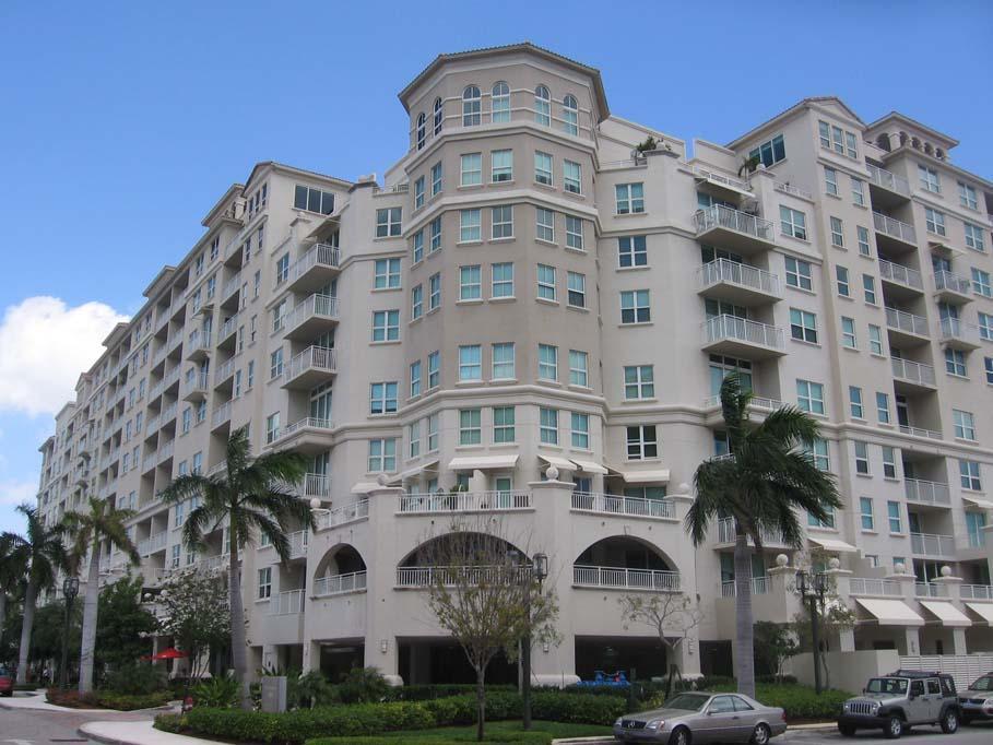 99 Mizner Boulevard - Photo 1