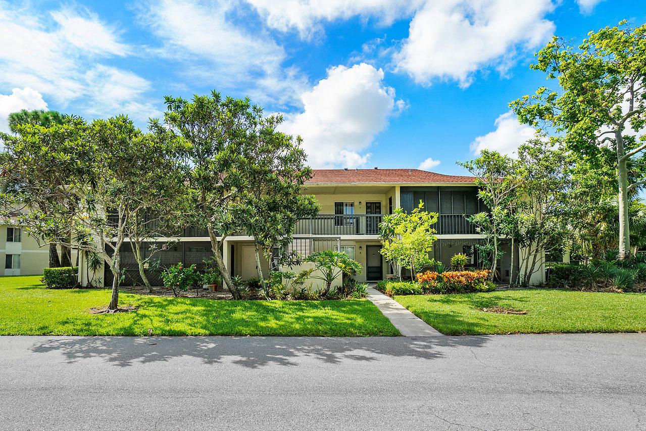 6559 Chasewood Drive - Photo 1