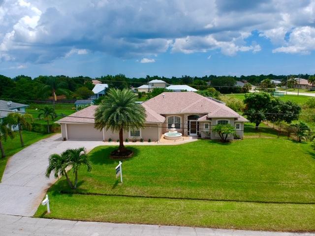 3381 Hill Street - Photo 1
