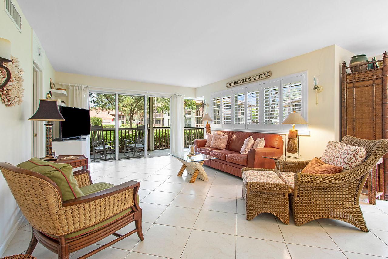 561 Brackenwood Place - Photo 1 561 Brackenwood Place - Photo 1